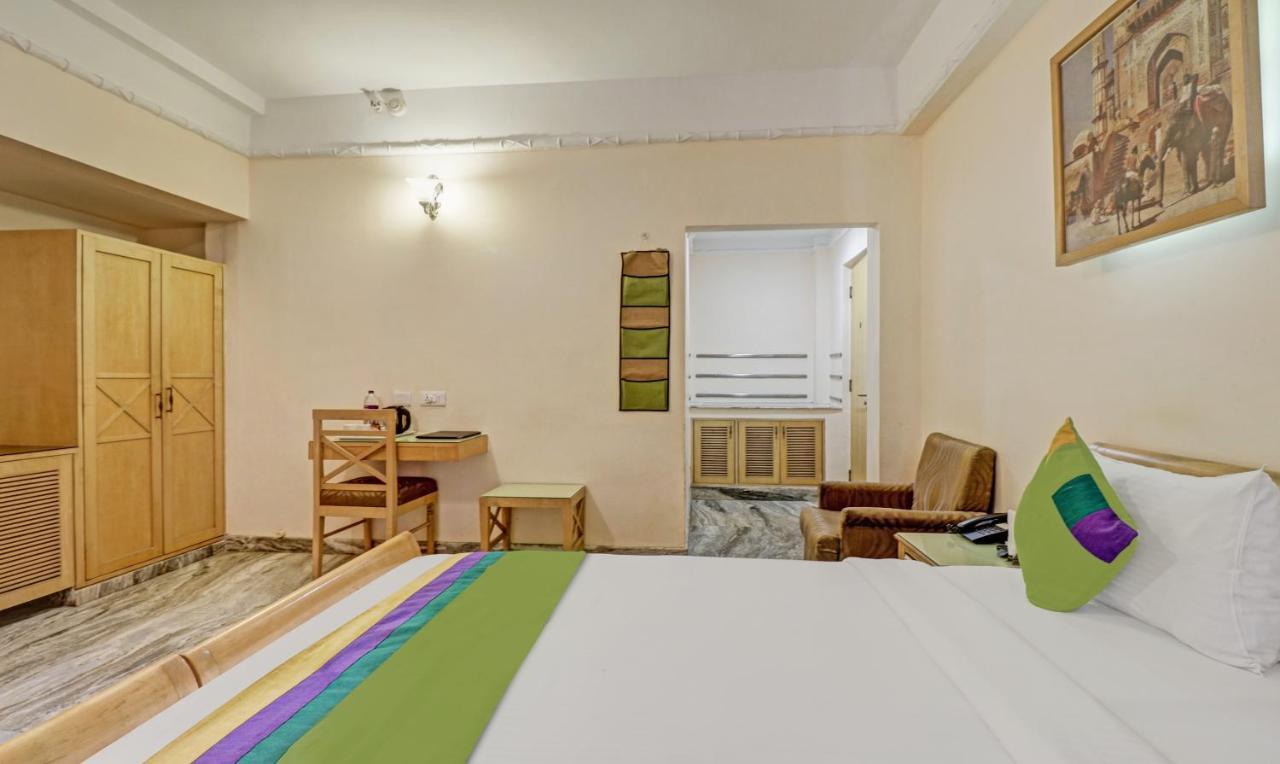 Treebo Komfort Suites, 3 Km From Mysore Palace Exteriör bild