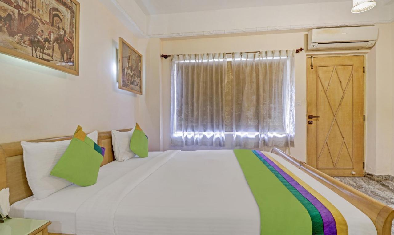 Treebo Komfort Suites, 3 Km From Mysore Palace Exteriör bild